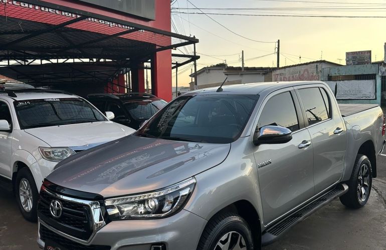 Toyota Hilux 2.8 Power Pack 4x4 CD 16v - Foto #3