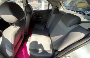 Volkswagen Gol 1.0 Mi 8V G.v - Foto #8
