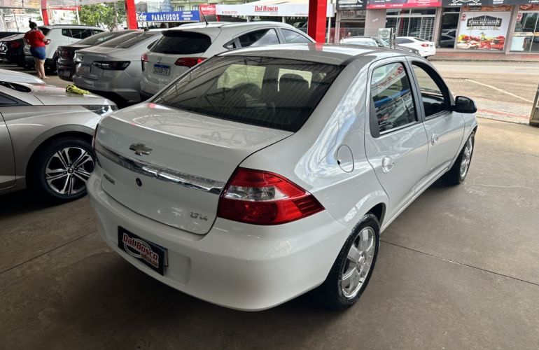 Chevrolet Prisma 1.4 8V LT (Flex) - Foto #6