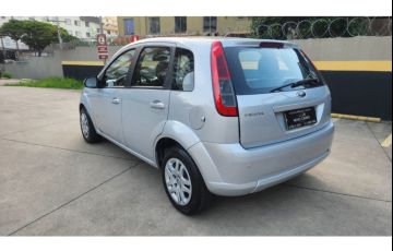 Ford Fiesta 1.6 Rocam Hatch 8V Flex 4p Manual - Foto #6