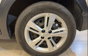 Nissan Kicks 1.6 16V Flexstart Active - Foto #8