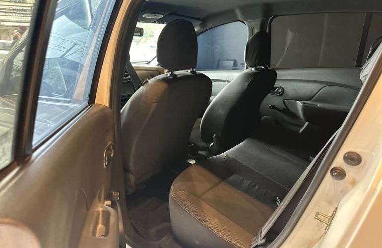 Renault Sandero 1.0 12v Sce Flex Zen Manual - Foto #9