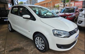 Volkswagen Fox 1.6 8V (Flex) - Foto #3