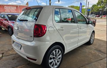 Volkswagen Fox 1.6 8V (Flex) - Foto #8