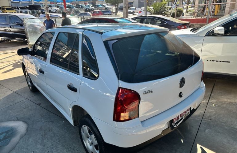 Volkswagen Gol 1.0 - Foto #4