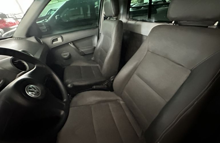 Volkswagen Saveiro Sportline 1.8 G4 (Flex) - Foto #7
