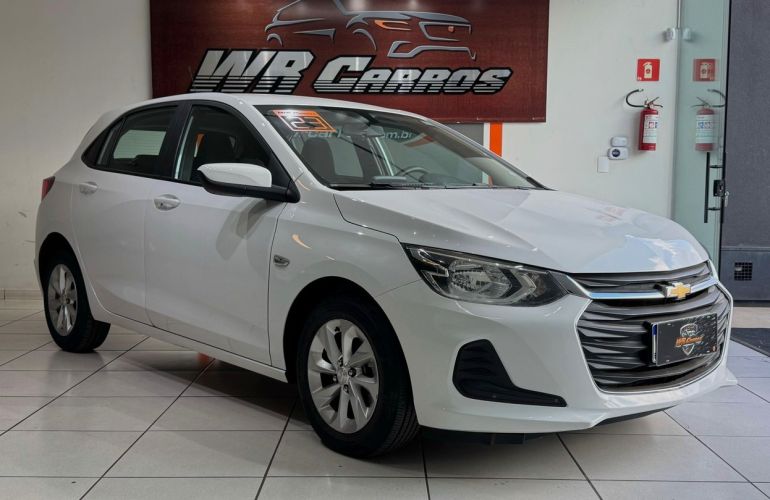 Chevrolet Onix 1.0 LT - Foto #1