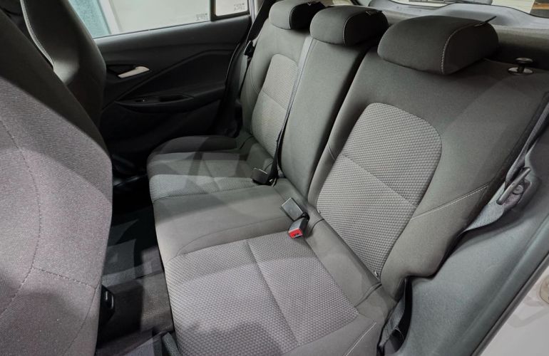 Chevrolet Onix 1.0 LT - Foto #7