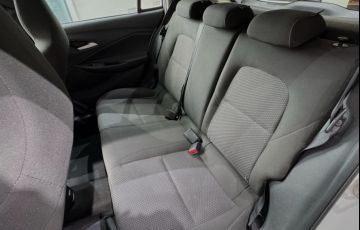 Chevrolet Onix 1.0 LT - Foto #7