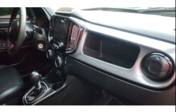 Fiat Strada 1.0 Turbo 200 Flex Ultra CD Cvt - Foto #10
