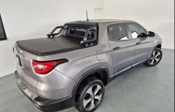 Fiat Toro 1.8 Endurance (Aut) - Foto #4