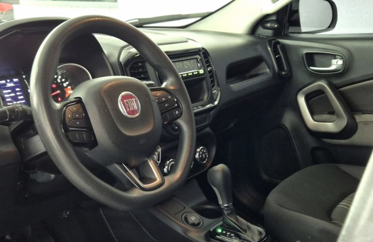 Fiat Toro 1.8 Endurance (Aut) - Foto #7