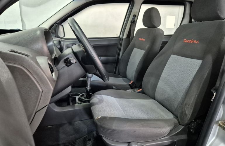 Ford Ecosport Freestyle 1.6 (Flex) - Foto #7