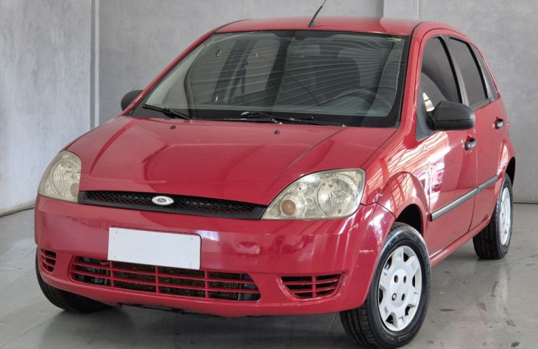 Ford Fiesta Hatch 1.0 - Foto #2
