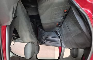 Ford Fiesta Hatch 1.0 - Foto #8