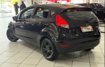 Ford Fiesta 1.6 SE Hatch 16v - Foto #6