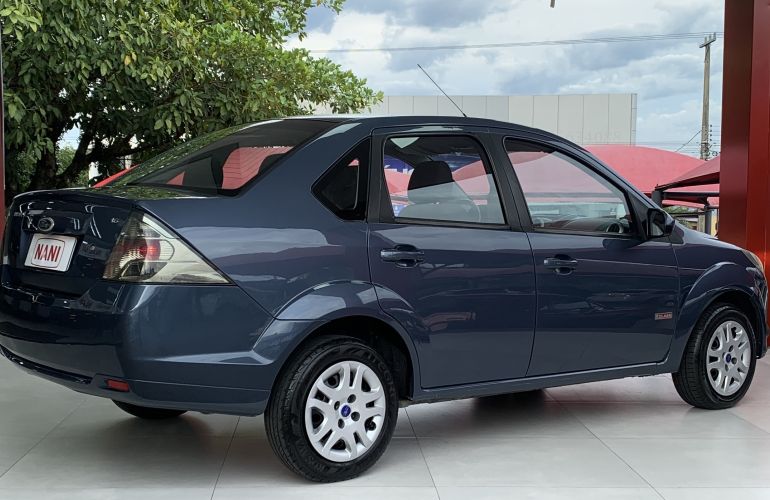 Ford Fiesta Sedan 1.6 (Flex) - Foto #4