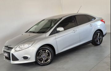 Ford Focus Fastback SE 2.0 PowerShift - Foto #3