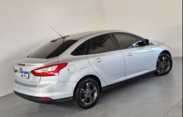 Ford Focus Fastback SE 2.0 PowerShift - Foto #4