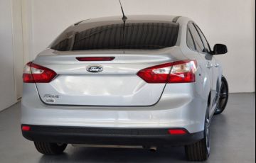 Ford Focus Fastback SE 2.0 PowerShift - Foto #5