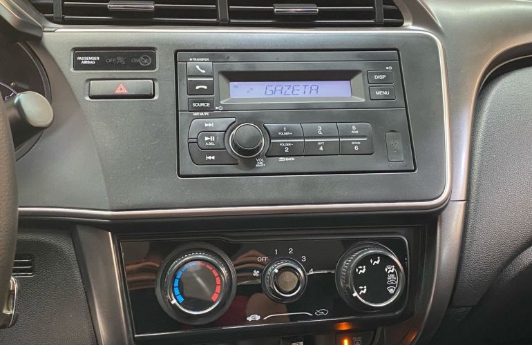 Honda City 1.5 LX 16v - Foto #8