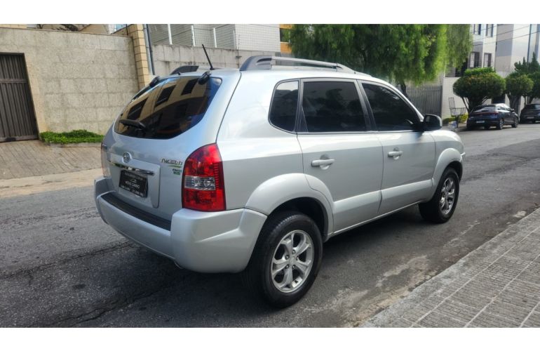 Hyundai Tucson 2.0 MPFi GLS 16V 143cv 2WD Flex 4p Automático - Foto #3