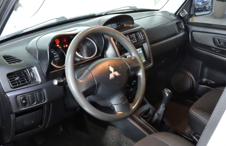 Mitsubishi Pajero Tr4 2.0 4x2 16V 140cv - Foto #4