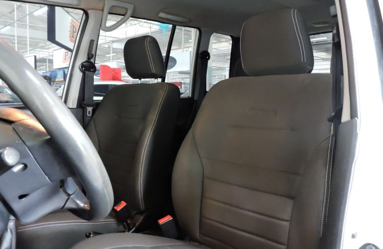 Mitsubishi Pajero Tr4 2.0 4x2 16V 140cv - Foto #7