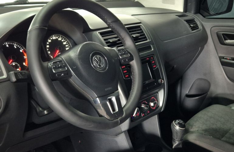 Volkswagen Fox 1.6 MSI Comfortline (Flex) - Foto #6