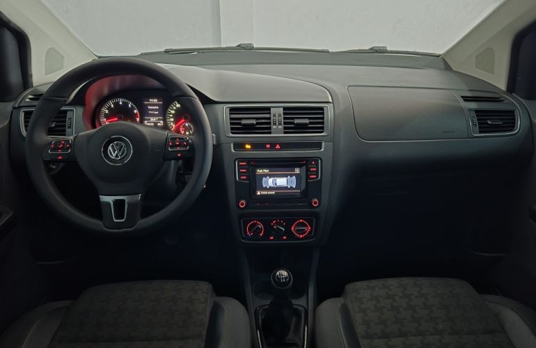 Volkswagen Fox 1.6 MSI Comfortline (Flex) - Foto #9