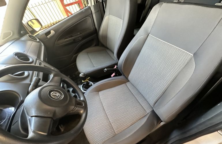 Volkswagen Gol 1.0 - Foto #5