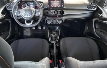 Fiat Argo 1.3 Firefly Trekking - Foto #10