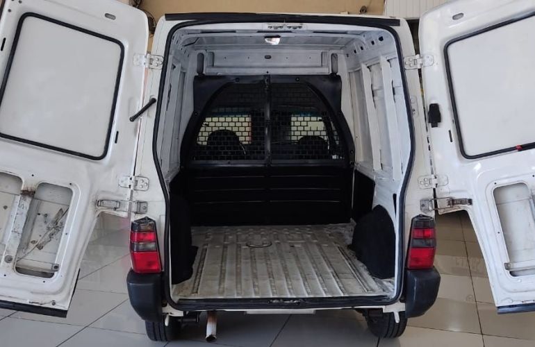 Fiat Fiorino 1.3 MPi Furgão 8v - Foto #10