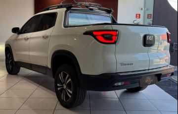 Fiat Toro 2.0 16V Turbo Volcano 4WD At9 - Foto #3