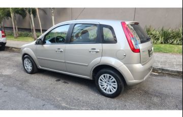 Ford Fiesta 1.6 Rocam Hatch 8V Flex 4p Manual - Foto #4