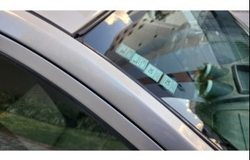 Ford Fiesta 1.6 Rocam Hatch 8V Flex 4p Manual - Foto #8