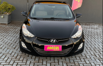 Hyundai Elantra Sedan 1.8 GLS - Foto #2