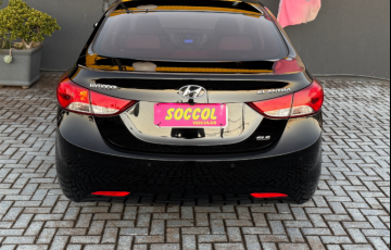 Hyundai Elantra Sedan 1.8 GLS - Foto #10