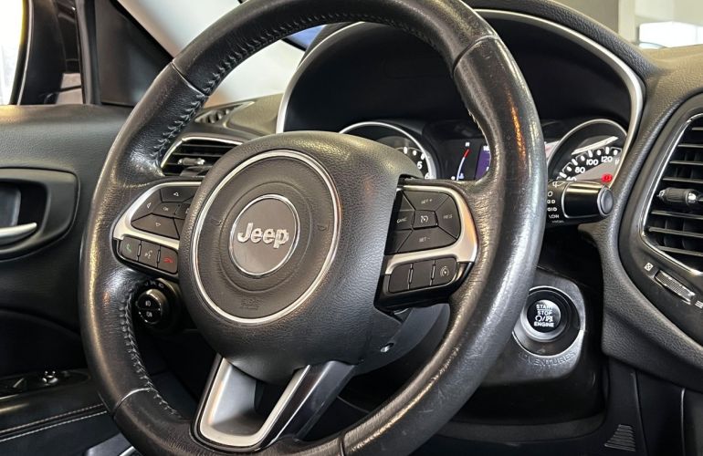 Jeep Compass 2.0 16V Longitude - Foto #8