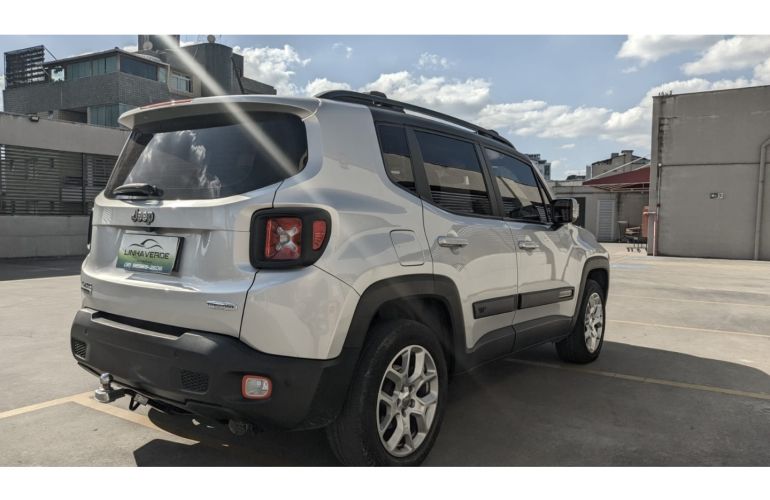 Jeep Renegade 2.0 16V Turbo Diesel Longitude 4p 4x4 Automático - Foto #4