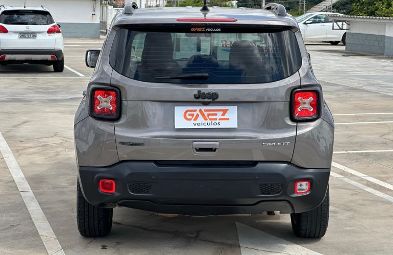 Jeep Renegade 1.8 16V Sport - Foto #4