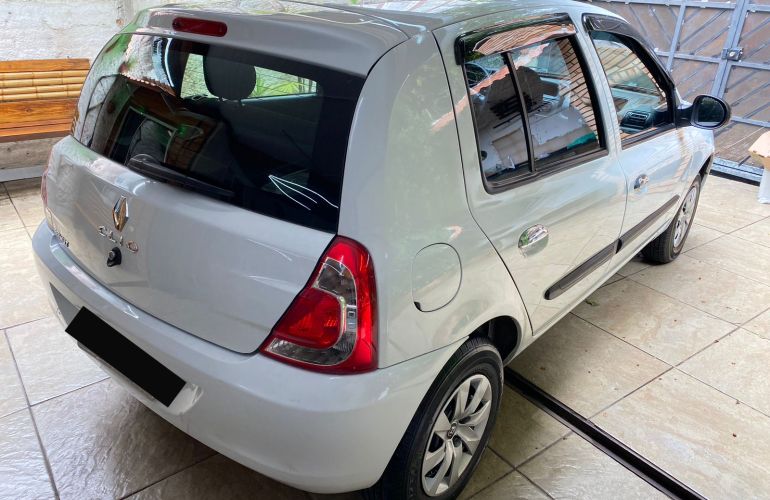 Renault Clio Expression 1.0 16V (Flex) - Foto #6