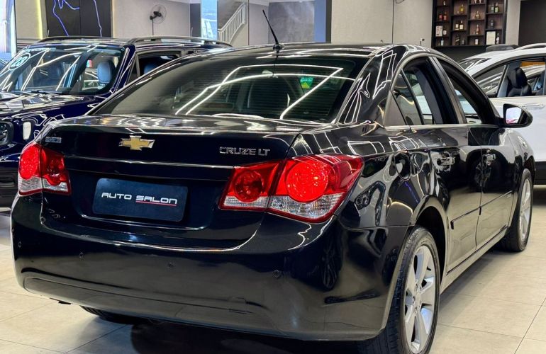 Chevrolet Cruze 1.8 LT 16V Sedan - Foto #4