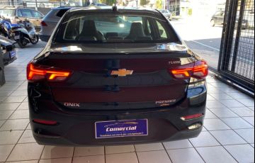 Chevrolet Onix 1.0 Turbo Plus - Foto #10