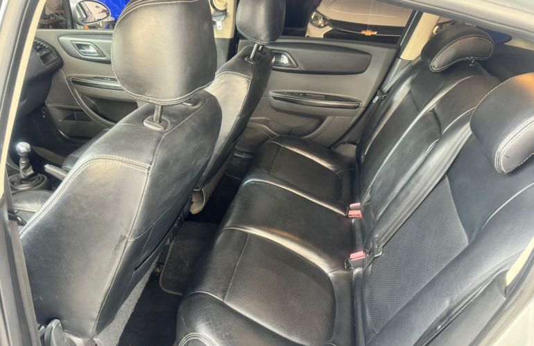 Citroën C4 GLX 1.6 (flex) - Foto #5