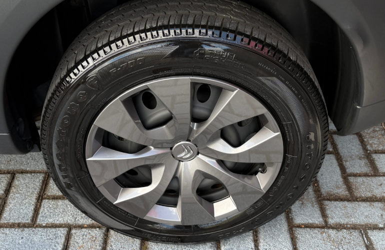 Citroën C4 Cactus 1.6 Live (Aut) - Foto #9