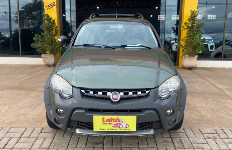 Fiat Strada Adventure 1.8 16V (Flex) (Cabine Dupla) - Foto #5
