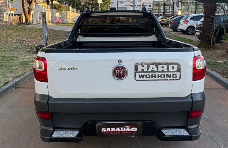 Fiat Strada 1.4 MPi Hard Working CS 8v - Foto #3