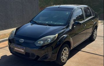 Ford Fiesta 1.6 SE Sedan 16v - Foto #2