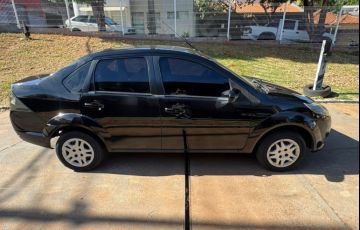 Ford Fiesta 1.6 SE Sedan 16v - Foto #4